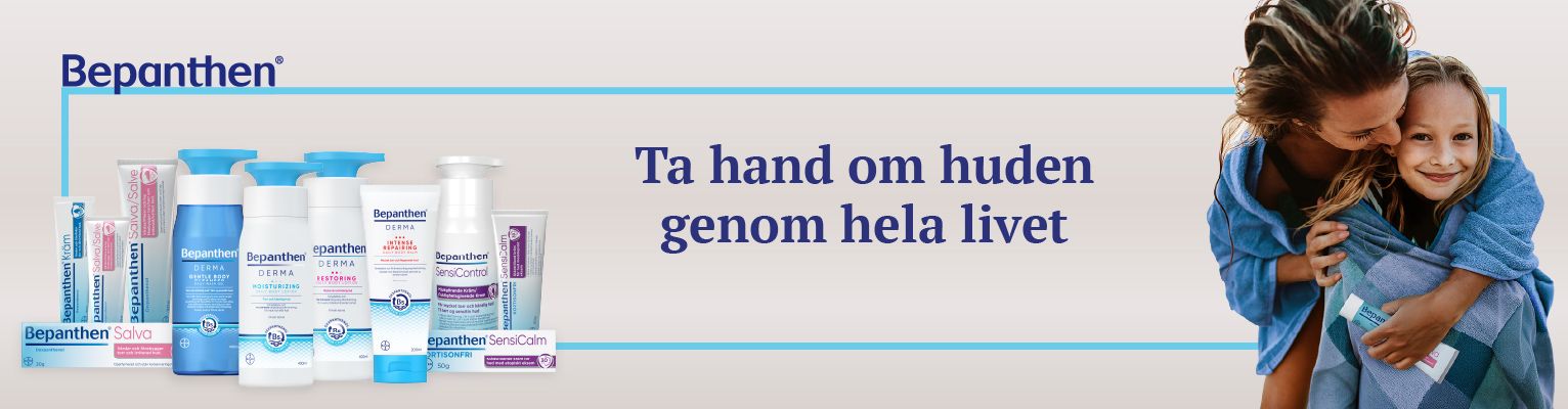 En mamma håller om sitt barn samt hudvårdsprodukter från Bepanthen