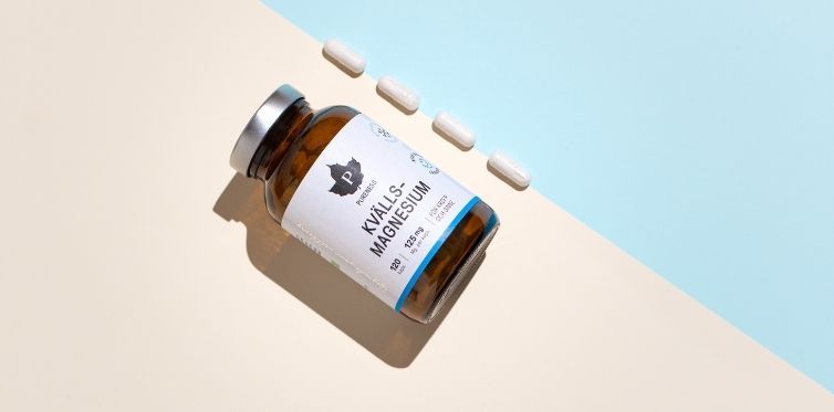 Förpackning med magnesium och 4 tabletter från Pureness
