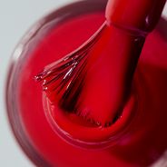 IsaDora nagellack röd färg