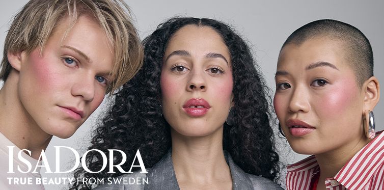 Tre unga personers ansikte som visar makeup från IsaDora.